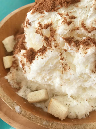 bingsu or bingsoo korean dessertの写真素材