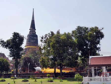 Buddha statue at Wat Yai Chai Mongkol Ayutthaya Thailandの写真素材