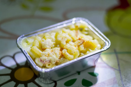 macaroni and cheese with mozzarellaの写真素材