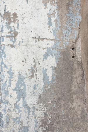 Peeling of painted concrete columnの写真素材