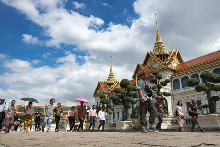 Bangkok, Thailand - September 1, 2018: Tourists visit the Chakri Maha Prasat Throne Hall in Grand Palace, Bangkokのeditorial素材