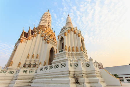 Wat Phitchaya Yatikaram temple in Bangkok, Thailandの写真素材