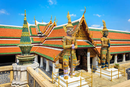 Giant Buddha in Wat Phra Kaeo, Temple of the Emerald Buddha in Bangkok, Thailandの写真素材