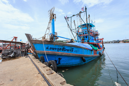 PHUKET - JULY 27 : Fishing boats stand in the harbor To transport fish from the boat to the market which 100% of labor on boat is Burmese on July 27, 2014 in Phuket, Thailand.のeditorial素材