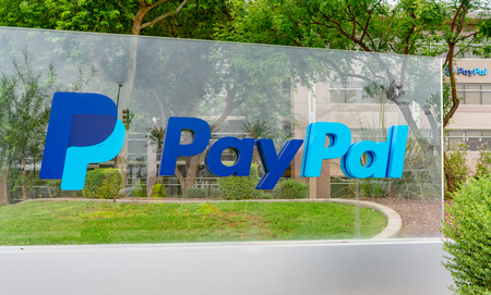 Chandler,Az/USA-8.15.18 Paypal Global Operations Center, an American company operating a worldwide online payments system that supports  money transfers and as a payment processor for online vendors.のeditorial素材