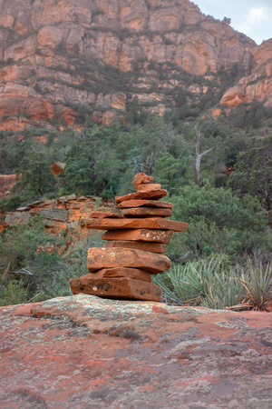 Sedona, Arizona hiking trail stones rocks balancing in harmony with tranquil landscape.の写真素材
