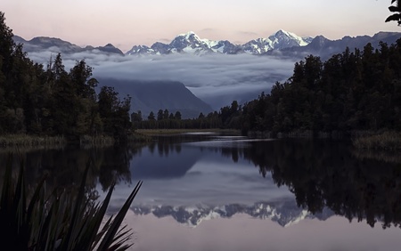 Lake Mathesonの写真素材