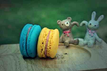 Colorful French Macaroon on wooden backgroundの写真素材