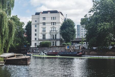London/UK - 17/07/2019: junction known as Little Venice, of the Regent's Canal and the Paddington Arm of the Grand Union Canal towards Paddington Basinのeditorial素材