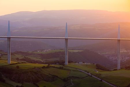 Millau Viaduct, Aveyron Département, Franceのeditorial素材