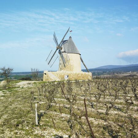 windmill, Villeneuve Minervois, Franceの写真素材