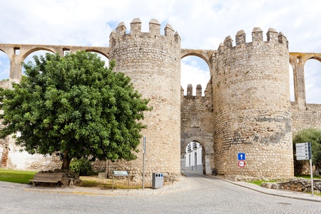 Porta de Beja in Serpa, Alentejo, Portugalのeditorial素材