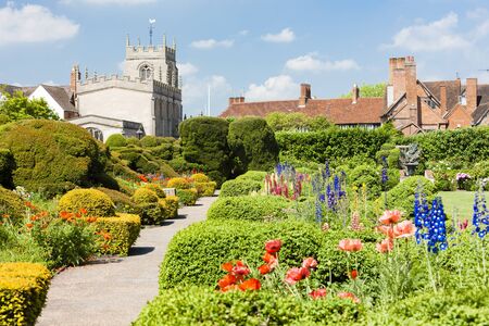 New Place garden, Stratford-upon-Avon, Warwickshire, Englandのeditorial素材