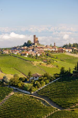 View of the village of Serralunga d`Alba and the wonderful Langa, italyの写真素材