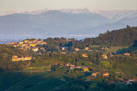 View of the village of Serralunga d`Alba and the wonderful Langa, italyの写真素材