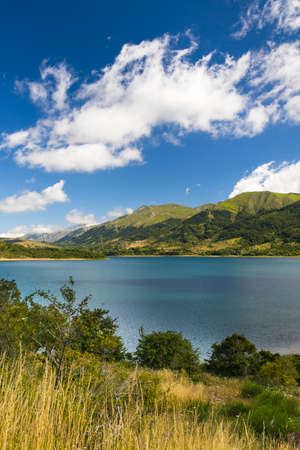 Lago di Campotosto in National Park Gran Sasso e Monti della Laga, Abruzzo region, Italyの写真素材
