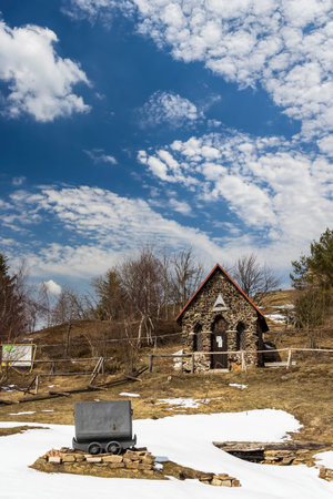 The mining landscape Mednik Hill, UNESCO World Heritage site, part of Erzgebirge mountains mining region from 15th to 19th century.のeditorial素材