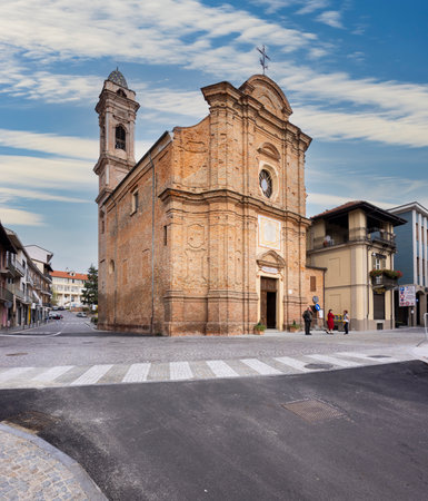 San Bernardino church, Canale, Piedmont, Italyのeditorial素材