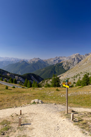 Col d'Izoard, Casse Deserte, Hautes-Alpes, Franceの写真素材