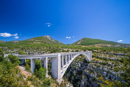 Pont de l'Artuby bridge, Canyon of Verdon River (Verdon Gorge) in Provence, Franceの写真素材