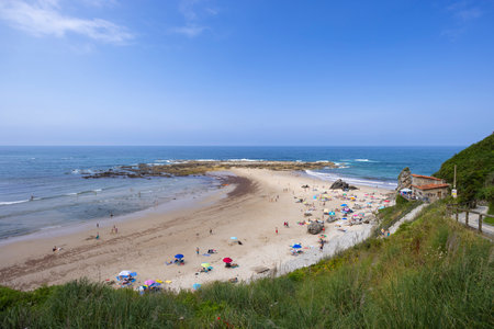 Playa de Amio near Pechon, Val de San Vicente, Cantabria, Spainの写真素材