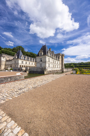 Chateau de Villandry in France with vibrant gardens under a blue skyの写真素材