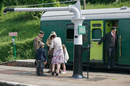 Bluebell Railway, Horsted Keynes, West Sussex, UK  - May 7, 2011 -Southern at War re-enactment dayのeditorial素材