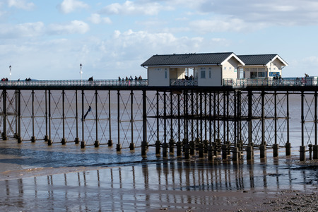 CARDIFF UK MARCH 2014 - View of Penarth Pierのeditorial素材