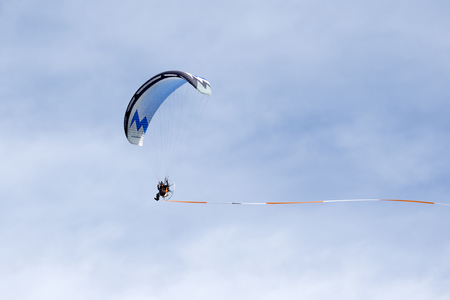 Powered hang glider at Shoreham Airshowのeditorial素材