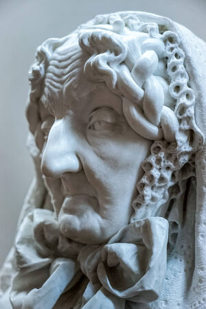 Sculptiure of an old lady at the Wilanow palace in Warsawのeditorial素材