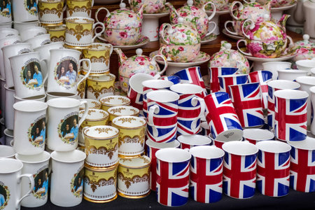China for sale on a market stall in Bergamoの写真素材