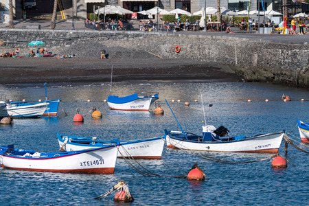 Boats moored in San Juan harbour Tenerifeのeditorial素材