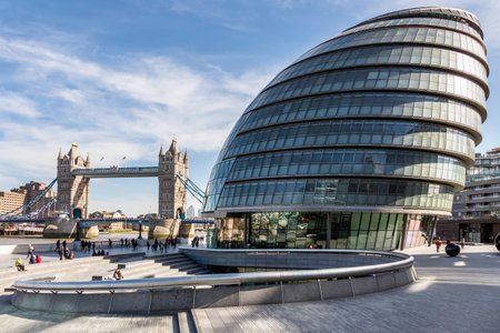 View of City Hall and Tower Bridge in Londonのeditorial素材