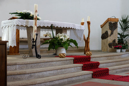 Interior Church of St. John the Baptist in Cannigioneのeditorial素材