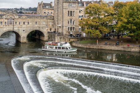 View of Pulteney Bridge in Bath Somersetのeditorial素材