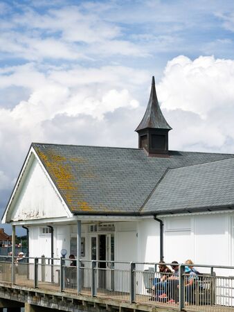 People Enjoying a Sunny Day Out on Southwold Pierのeditorial素材