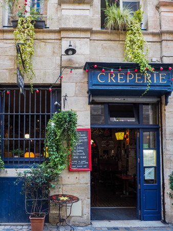 Creperie Open for Business in Bordeauxのeditorial素材