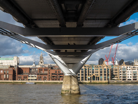 Millennium Bridge and St Pauls Cathedralのeditorial素材