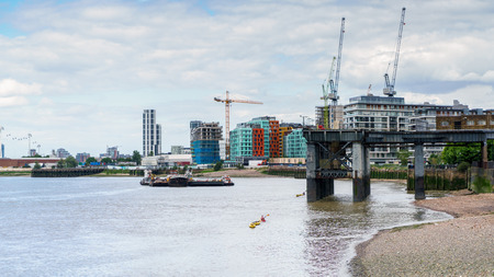 LONDON - JULY 30 : View of New Buildings at Greenwich in London on July 30, 2017. Unidentified peopleのeditorial素材