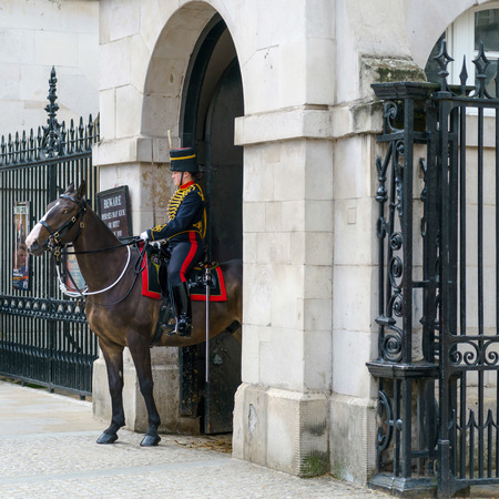 LONDON - JULY 30 : Kings Troop Royal Horse Artillery in Whitehall London on July 30, 2017. Unidentified womanのeditorial素材