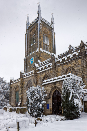 EAST GRINSTEAD, WEST SUSSEX/UK - JANUARY 6 : St Swithun's Church in East Grinstead on January 6, 2010のeditorial素材