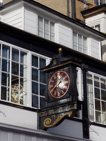 TUNBRIDGE WELLS, KENT/UK - JANUARY 5 : View of the Famous Pantiles Clock in Royal Tunbridge Wells on January 5, 2018のeditorial素材
