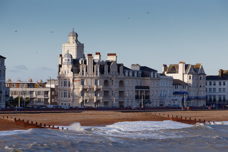 EASTBOURNE, EAST SUSSEX/UK - JANUARY 7 : View of the Shoreview Hotel in Eastbourne East Sussex on January 7, 2018. Unidentified peopleのeditorial素材