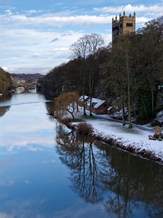 DURHAM, COUNTY DURHAM/UK - JANUARY 19 : View along the River Wear to the Cathedral in Durham, County Durham on January 19, 2018のeditorial素材