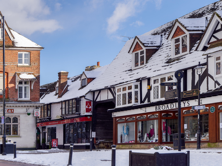 EAST GRINSTEAD, WEST SUSSEX/UK - FEBRUARY 27 : View of the High Street in East Grinstead on February 27, 2018のeditorial素材
