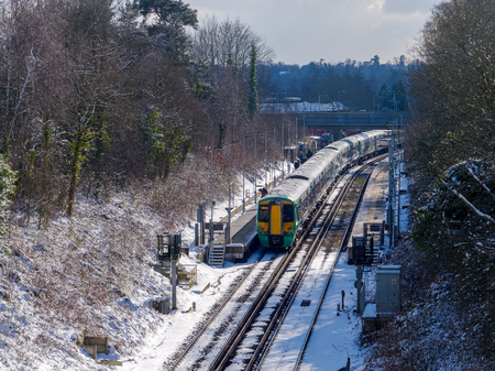 EAST GRINSTEAD, WEST SUSSEX/UK - FEBRUARY 27 : Train at East Grinstead Railway Station in East Grinstead West Sussex on February 27, 2018のeditorial素材