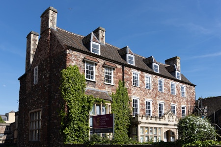 BRISTOL, UK - MAY 14 : View of the Cathedral Choir School in Bristol on May 14, 2019のeditorial素材
