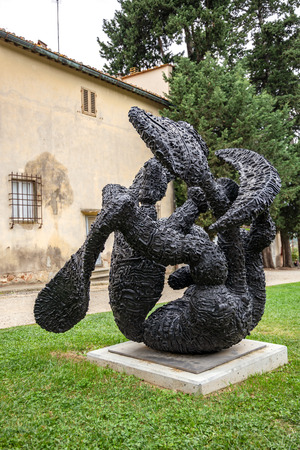 FLORENCE, TUSCANY/ITALY - OCTOBER 20 : Manipulation sculpture by Tony Cragg in Boboli Gardens Florence on October 20, 2019のeditorial素材