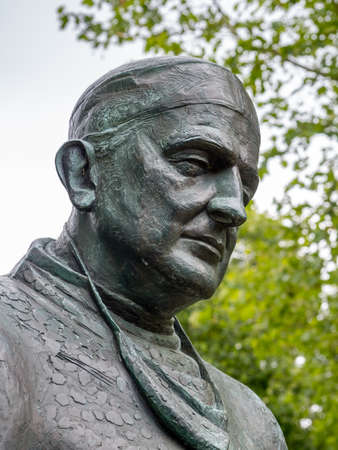 EAST GRINSTEAD,  WEST SUSSEX/UK - JUNE 11 :  Close-up of the McIndoe Memorial in East Grinstead West Sussex on June 11, 2020のeditorial素材