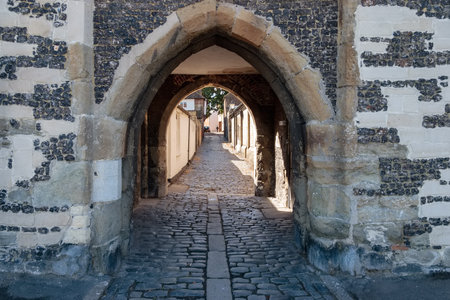 SANDWICH, KENT/UK - SEPTEMBER 29 : Archway through the old city wall in Sandwich Kent on September...